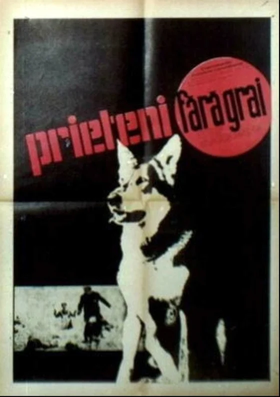 Romanian Prieteni fără grai poster: a German Shepherd against black, beneath a diagonal red title and red circle, with a small film scene below.